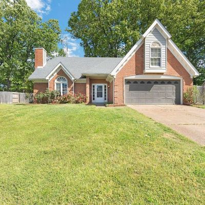 2047 Kings Cross Ln, Cordova, TN 38016