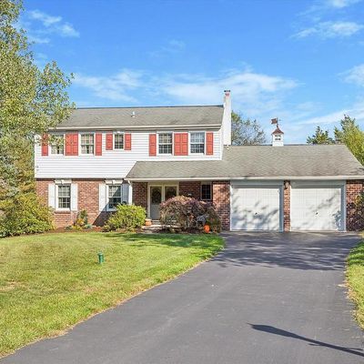 240 Saylor Ln, Collegeville, PA 19426