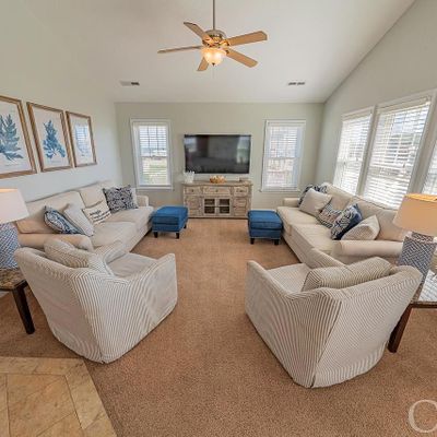 24241 Seashore Dr, Rodanthe, NC 27968