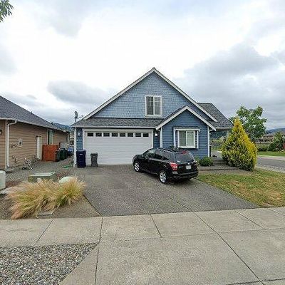 243 Bruhn Ln N, Enumclaw, WA 98022