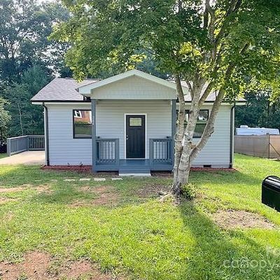 244 Holly St, Hudson, NC 28638