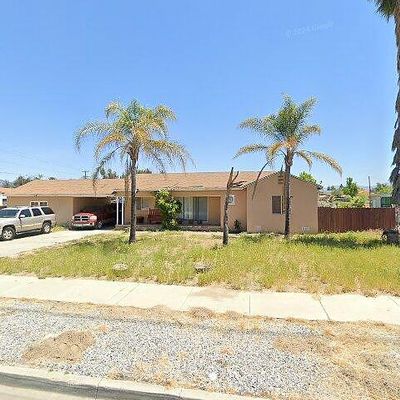 248 N Palm Ave, Hemet, CA 92543