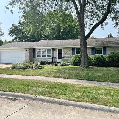 2485 Arcadia Ave, Oshkosh, WI 54904