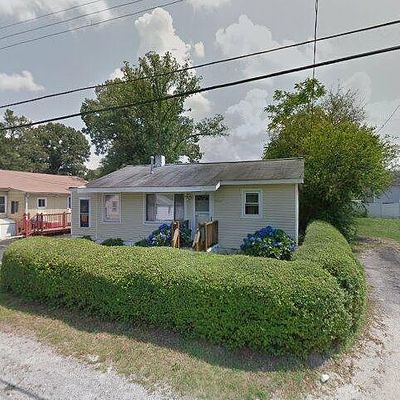 25619 Nottoway Ave, North Dinwiddie, VA 23803