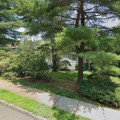 25 B Linden Ave, West Orange, NJ 07052