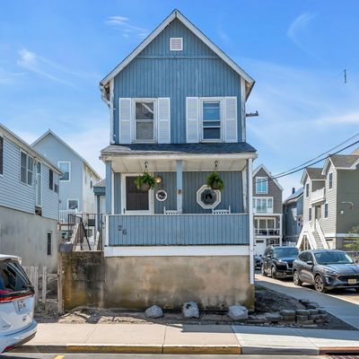 26 Surf St, Sea Bright, NJ 07760