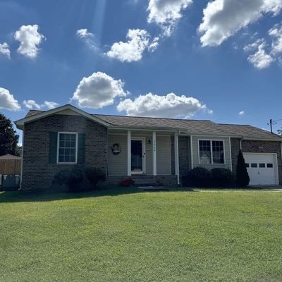 2608 Elkmont Dr, Clarksville, TN 37040