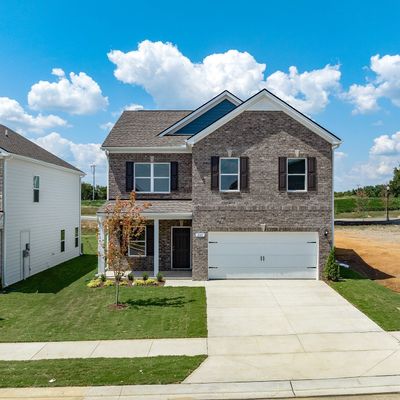 261 Summerlin Dr, Gallatin, TN 37066