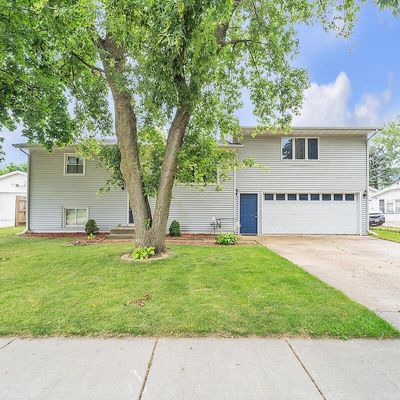 2228 S Osborne Avenue, Janesville, WI 53545