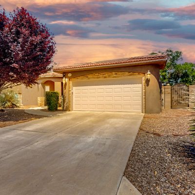 223 Dennis Dr Ne, Los Lunas, NM 87031