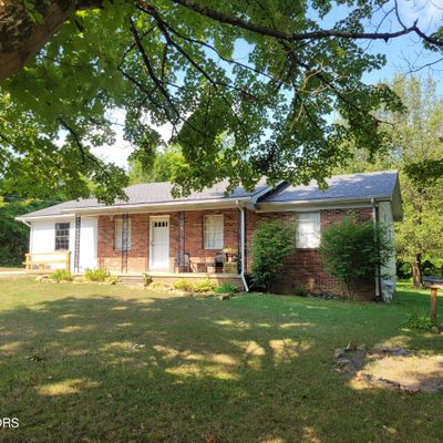 225 Hitch St, Vonore, TN 37885