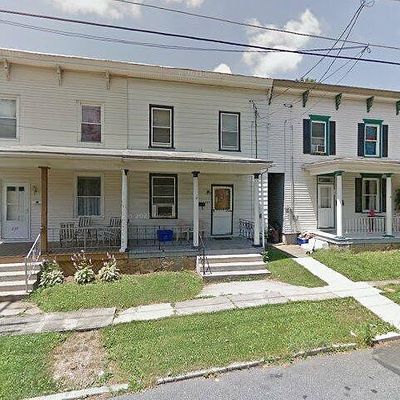 229 N Lancaster St, Annville, PA 17003