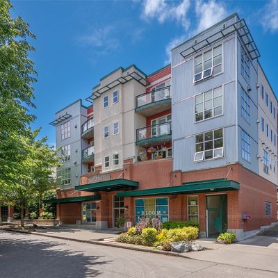 2331 42nd Avenue Sw, Seattle, WA 98116