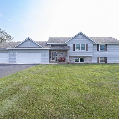 2332 Newcastle Dr, Kronenwetter, WI 54455