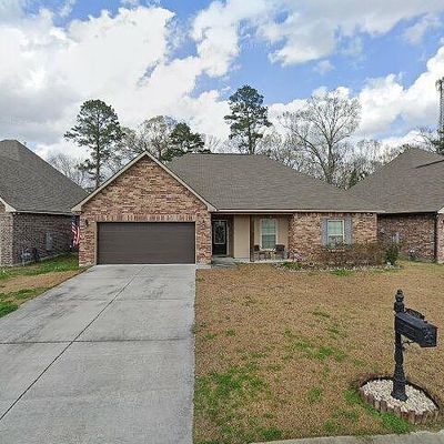 23570 Conifer Dr, Denham Springs, LA 70726