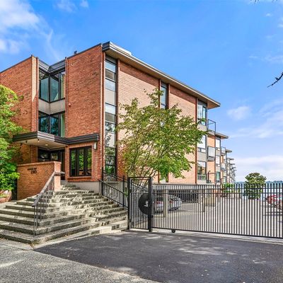 2360 43rd Avenue E, Seattle, WA 98112