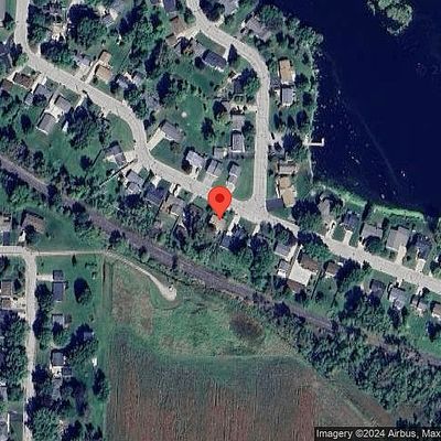 237 Lakeview Ave, Hortonville, WI 54944