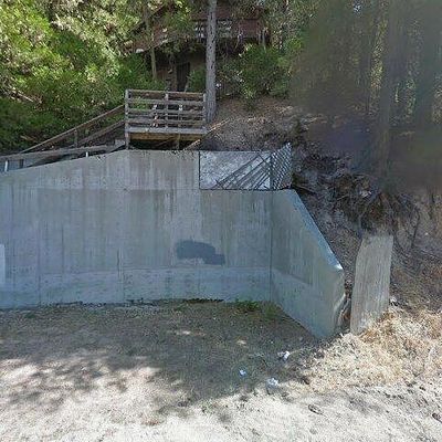 23771 Lakeview Dr, Crestline, CA 92325