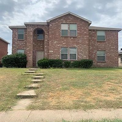 2917 Paint Brush Pl, Lancaster, TX 75134