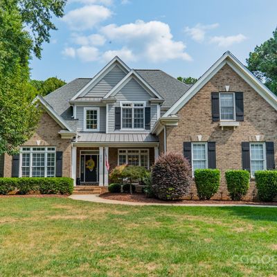 293 Bayberry Creek Cir, Mooresville, NC 28117