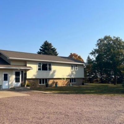 29349 280 Th Ave, Sleepy Eye, MN 56085