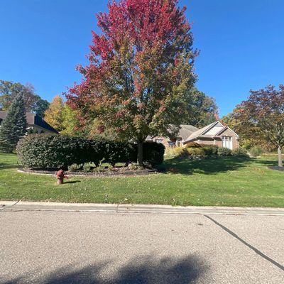 29875 Bradmoor Ct, Farmington Hills, MI 48334