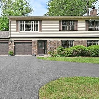 299 N Farview Ave, Paramus, NJ 07652