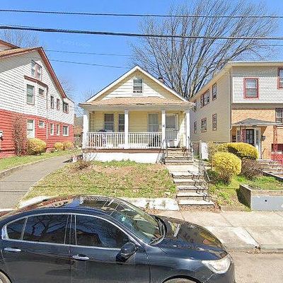 30 Allen St, Irvington, NJ 07111