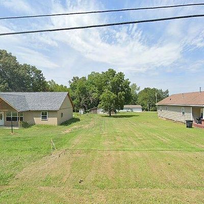 300 Church St, Gassville, AR 72635