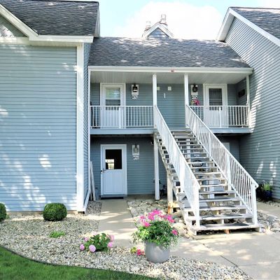 300 Foxwood Dr, Unit 172, Waterford, WI 53185