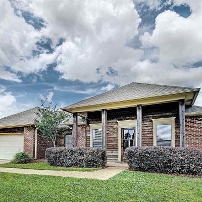 300 Spring Hill Pt, Brandon, MS 39047