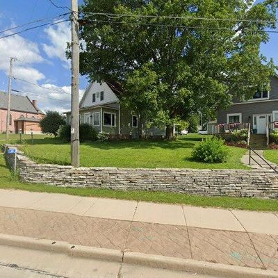 301 Main St, Allenton, WI 53002