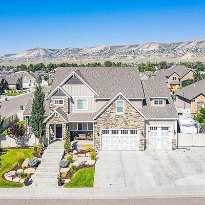 302 Hemlock Dr, Rock Springs, WY 82901