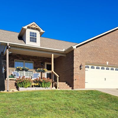 3022 Villas Creekside Drive # 3022, Dandridge, TN 37725