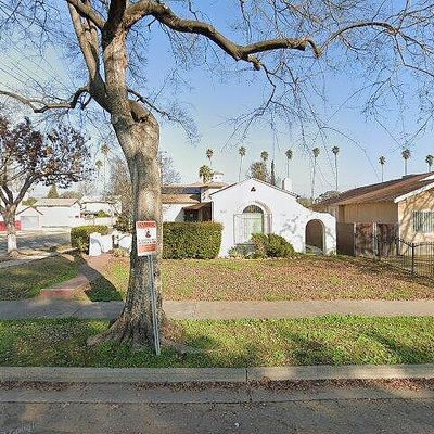 303 E Strother Ave, Fresno, CA 93706