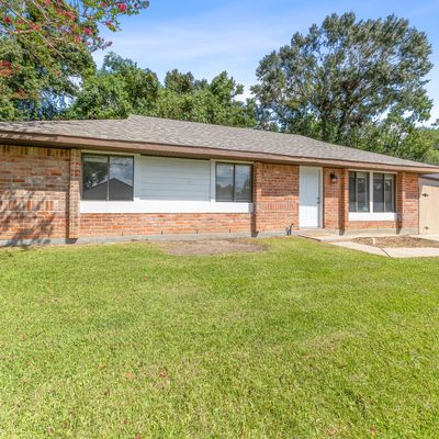 304 Young Dr, Lafayette, LA 70506