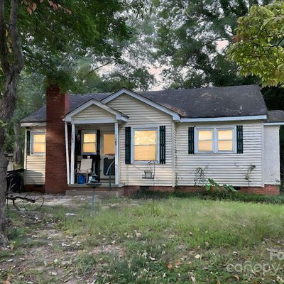 305 Hillcrest Ave, Gastonia, NC 28052