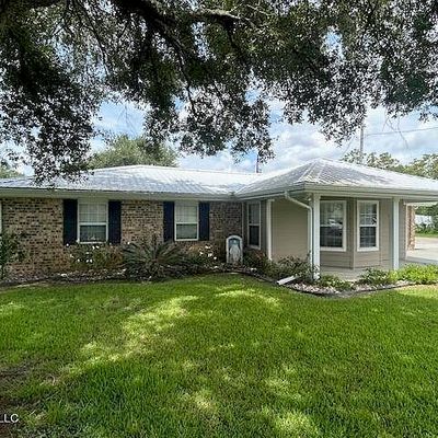 306 Bouslog St, Bay Saint Louis, MS 39520