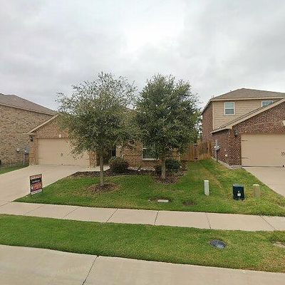 306 Thin Leaf Dr, Princeton, TX 75407