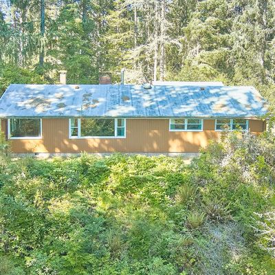 30708 Sandridge Rd, Ocean Park, WA 98640