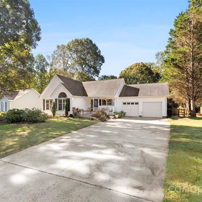 308 Cape Breton Trl, Gastonia, NC 28056