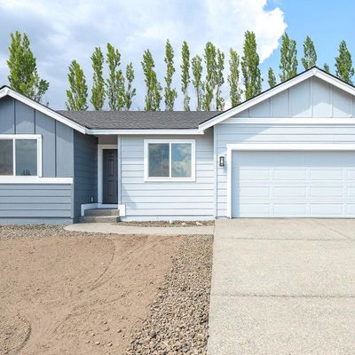 309 N Aspen St, Tieton, WA 98947