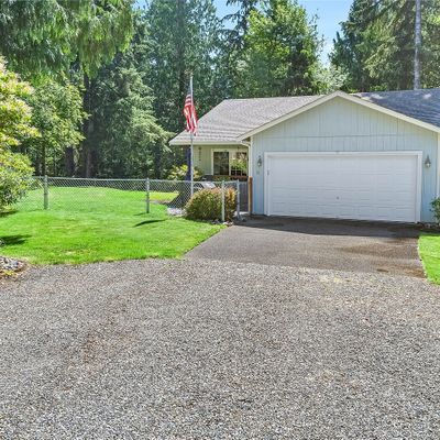 31 E Squaxin Pl, Shelton, WA 98584