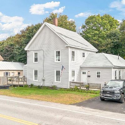 31 Fairfield St, Oakland, ME 04963