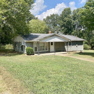 31 Morris Rd, Leoma, TN 38468