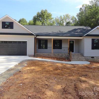 2678 Mt Olive Church Road, Newton, NC 28658