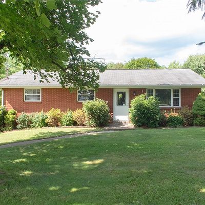 269 Wises Grove Rd, New Brighton, PA 15066