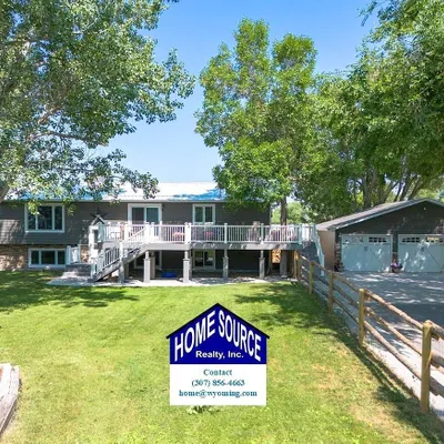 27 Old Mule Road, Riverton, WY 82501