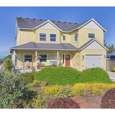 27101 K Pl, Ocean Park, WA 98640