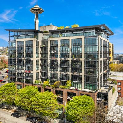 2720 3rd Avenue, Seattle, WA 98121